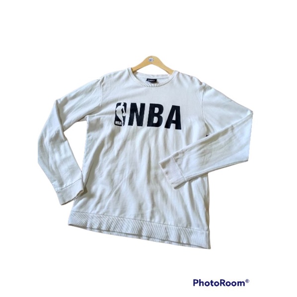 CREWNECK / SWEATER NBA WARNA PUTIH