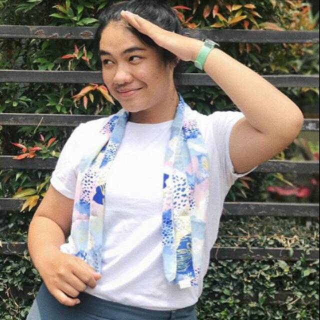 Scarf Leher/Syal/Bandana