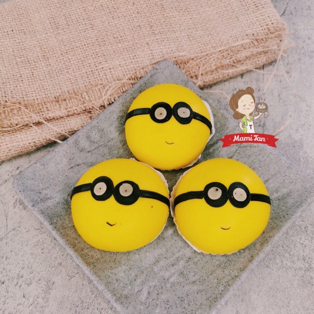 

Pao Minion isi Cokelat