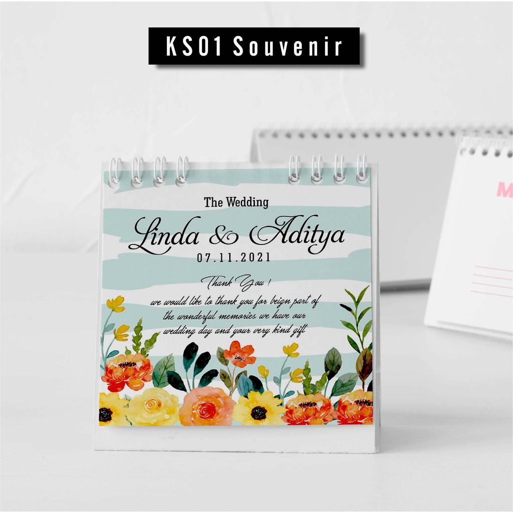 

Artomaringi Souvenir Kalender Mini 2022 / Kalender Meja Custom KS04