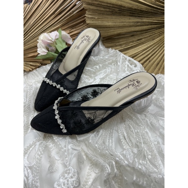 Rafaizoutfit sepatu annesha hitam sepatu wanita heels 5cm hak kaca