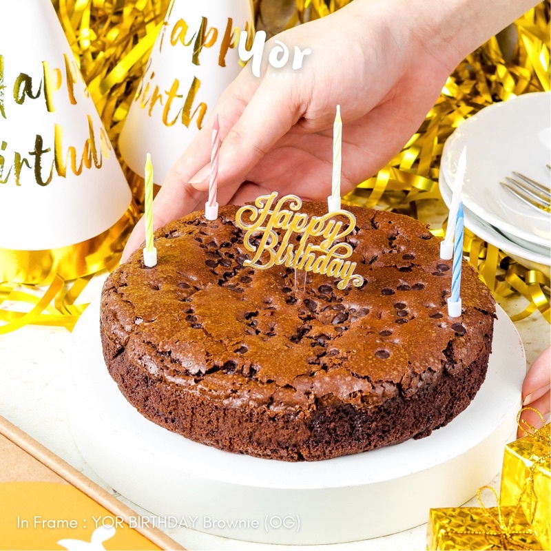 

BIRTHDAY BROWNIE CAKE + LILIN by Yor Treats