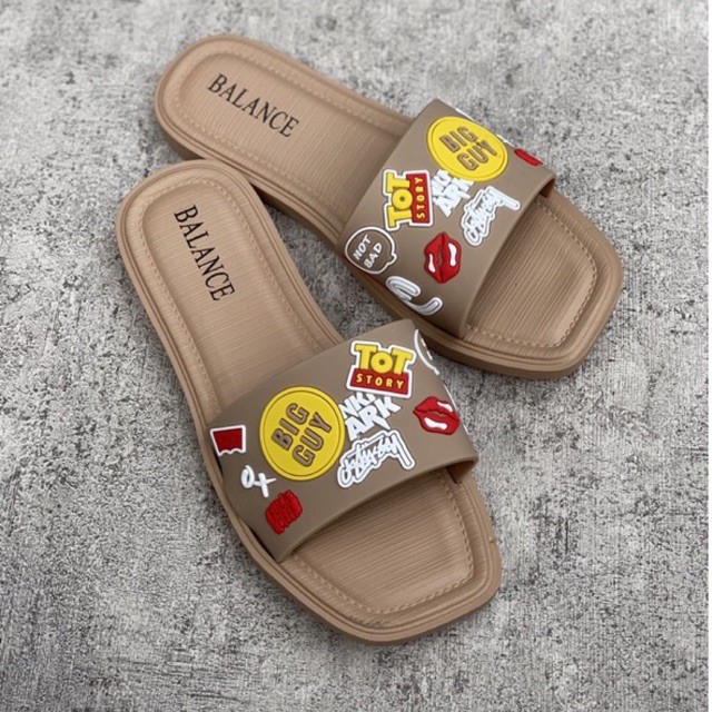 BLC Sandal Selop Karakter 1213