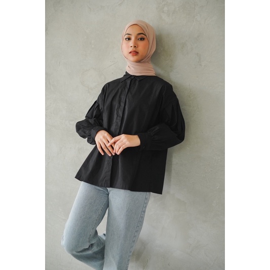 Kemeja Katun Poplin Wanita