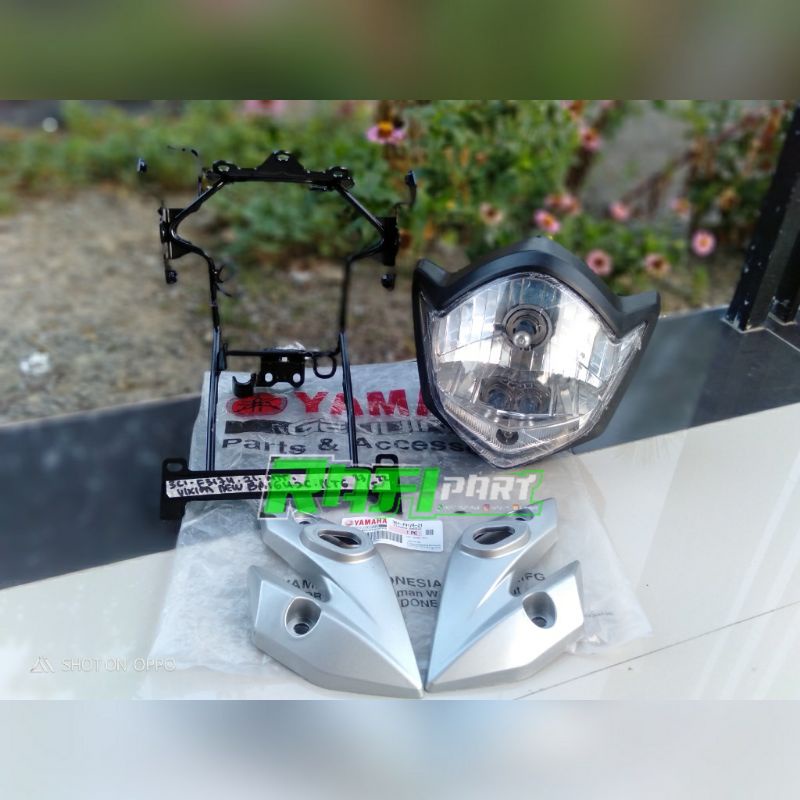 REFLEKTOR LAMPU DEPAN VIXION 2010//LAMPU DEPAN SET VIXION OLD