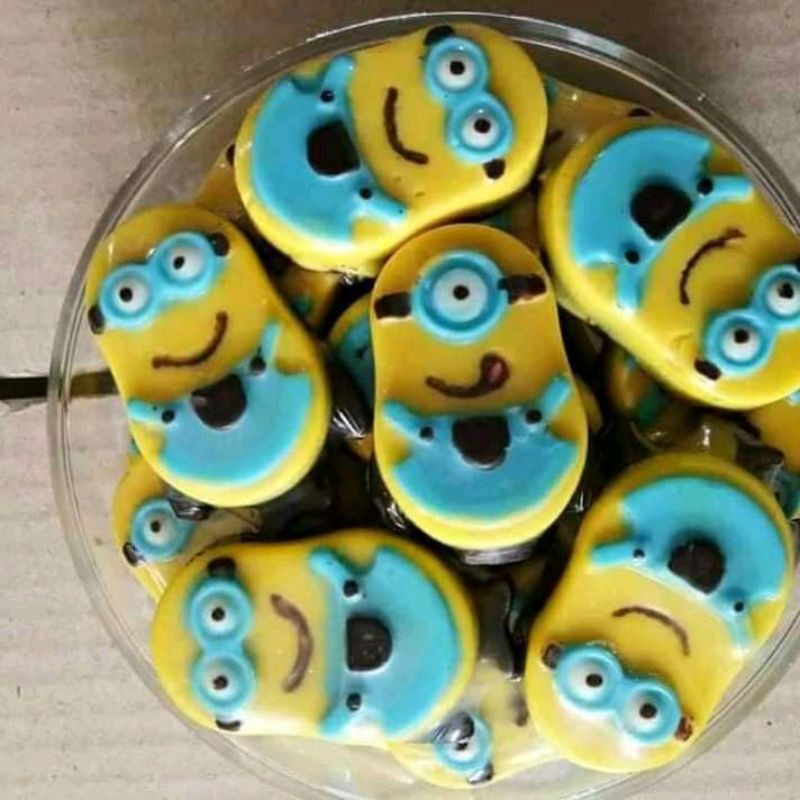 

coklat karakter minion murah