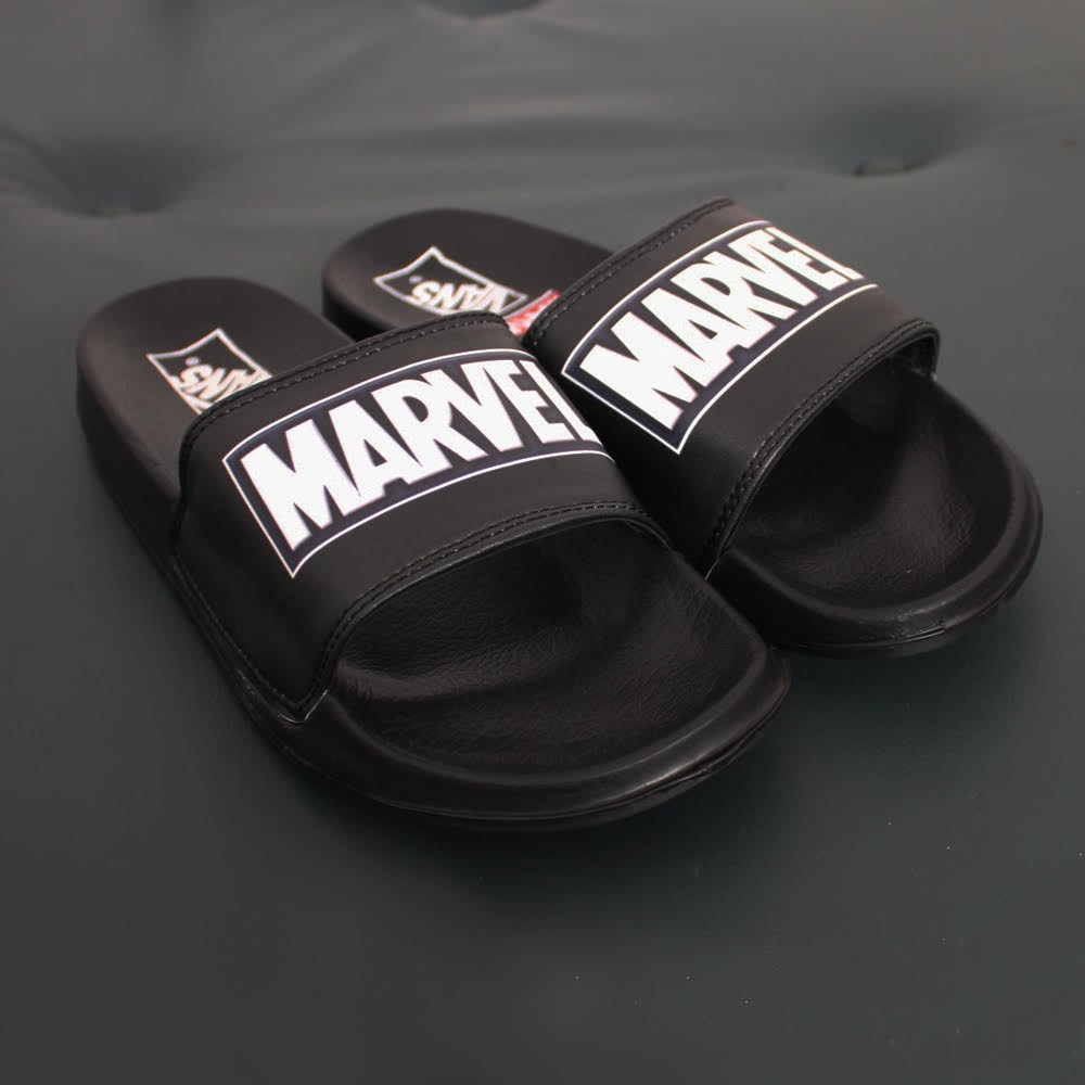 Jepit Selop Pria Wanita Vans Logo Marvel The Avengers / Sandal Slop Murah / Sandal slop - Hitam