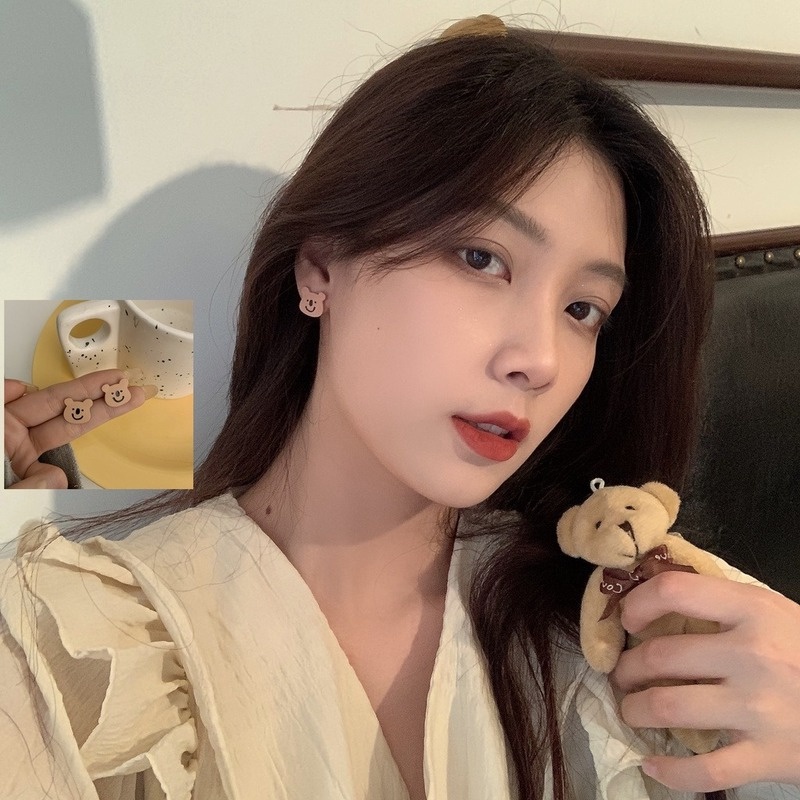 S925 Silver Needle Cute Cartoon Smiling Bear Earrings Fun Personality Simple Sweet Girl Earrings Fashion Accessories Sexy Girl Jewelry