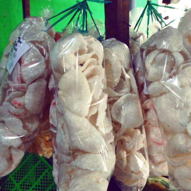 

Kerupuk goreng pasir