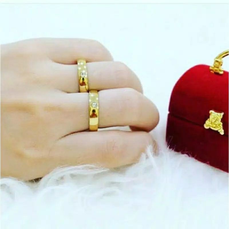 terlaris!!!cincin titaniun pemata cauple/ dapat 2 pcs concin TANPA BOX anti karat anti luntur selamany