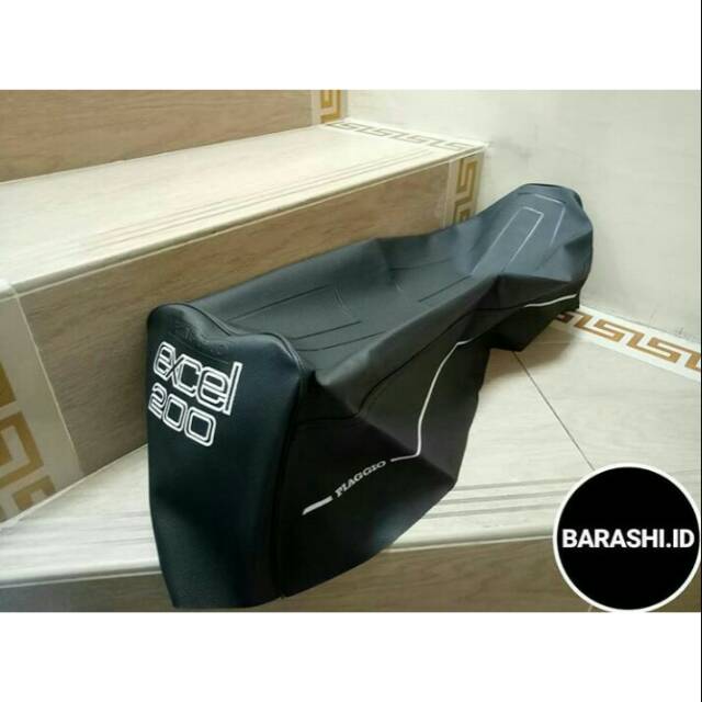 Cover sarung kulit jok vespa excel 200 bukan vespa spartan exclusive super sprint