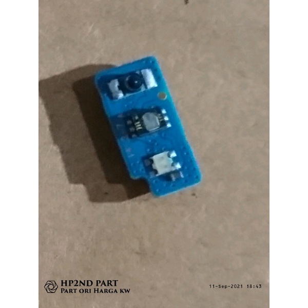 Konektor proximity Htc desire 816  ori