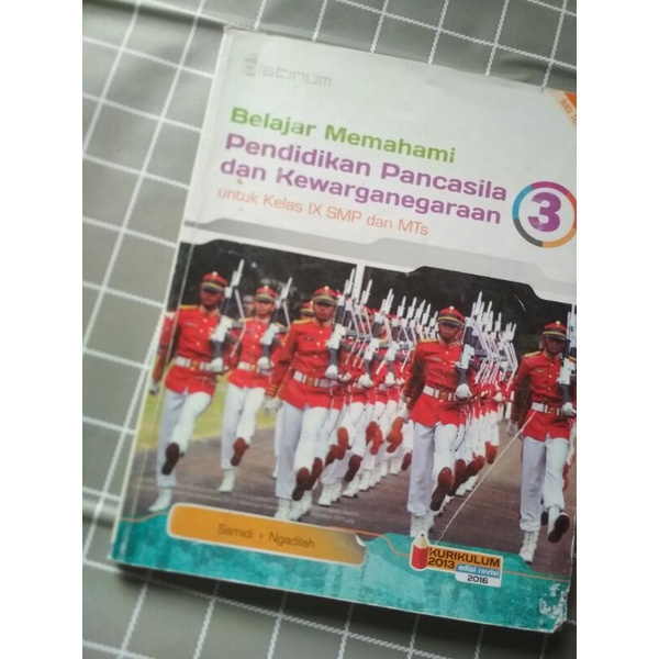 buku bekas PKN smp dan mts kelas 9