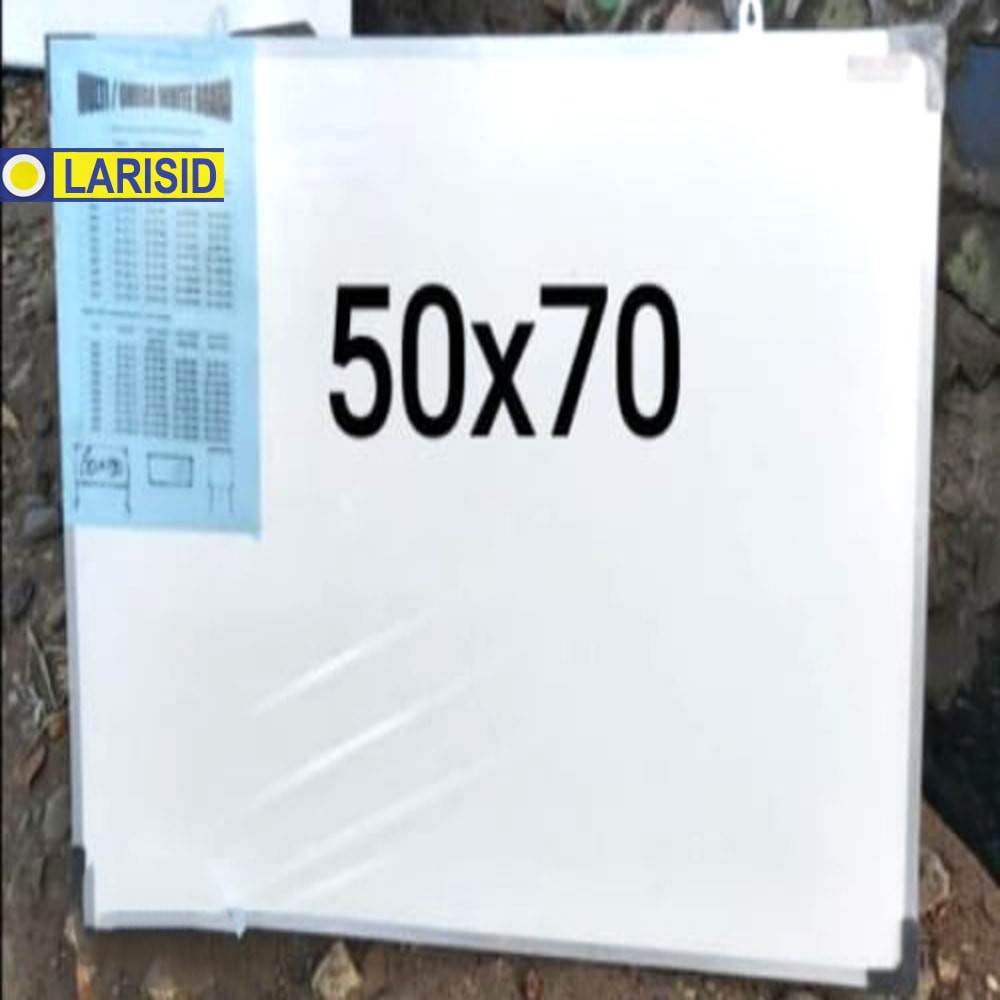 

PAPAN TULIS 50 X 70 WHITEBOARD 50 X 70 CM