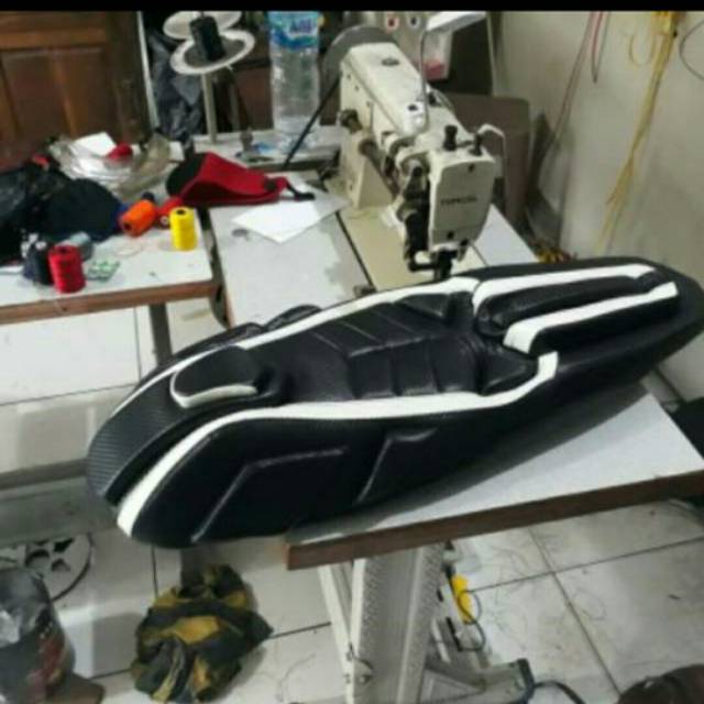Jok motor beat custom