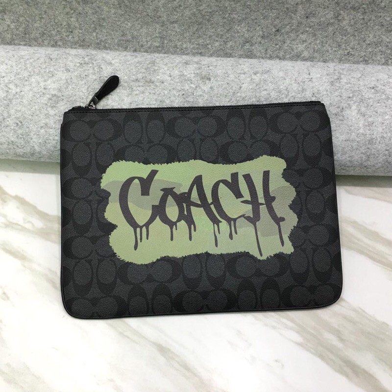 COACH Graffiti Clutch Pouch In Signature ORIGINAL FO ORI AUTHENTIC