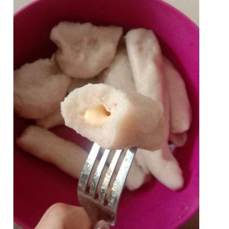 

Pempek keju ikan tenggiri, pempek favorite