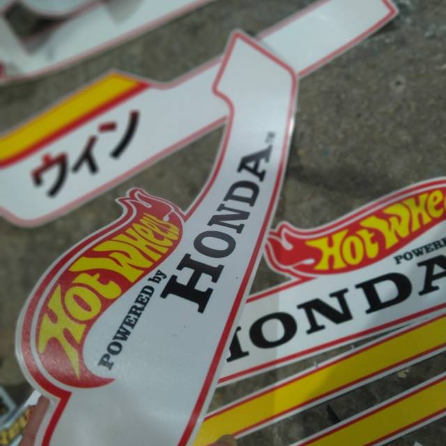 striping honda win hotweels sticker honda win 100