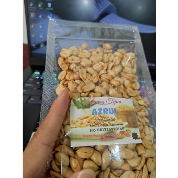 

Kacang Tojien Azrul