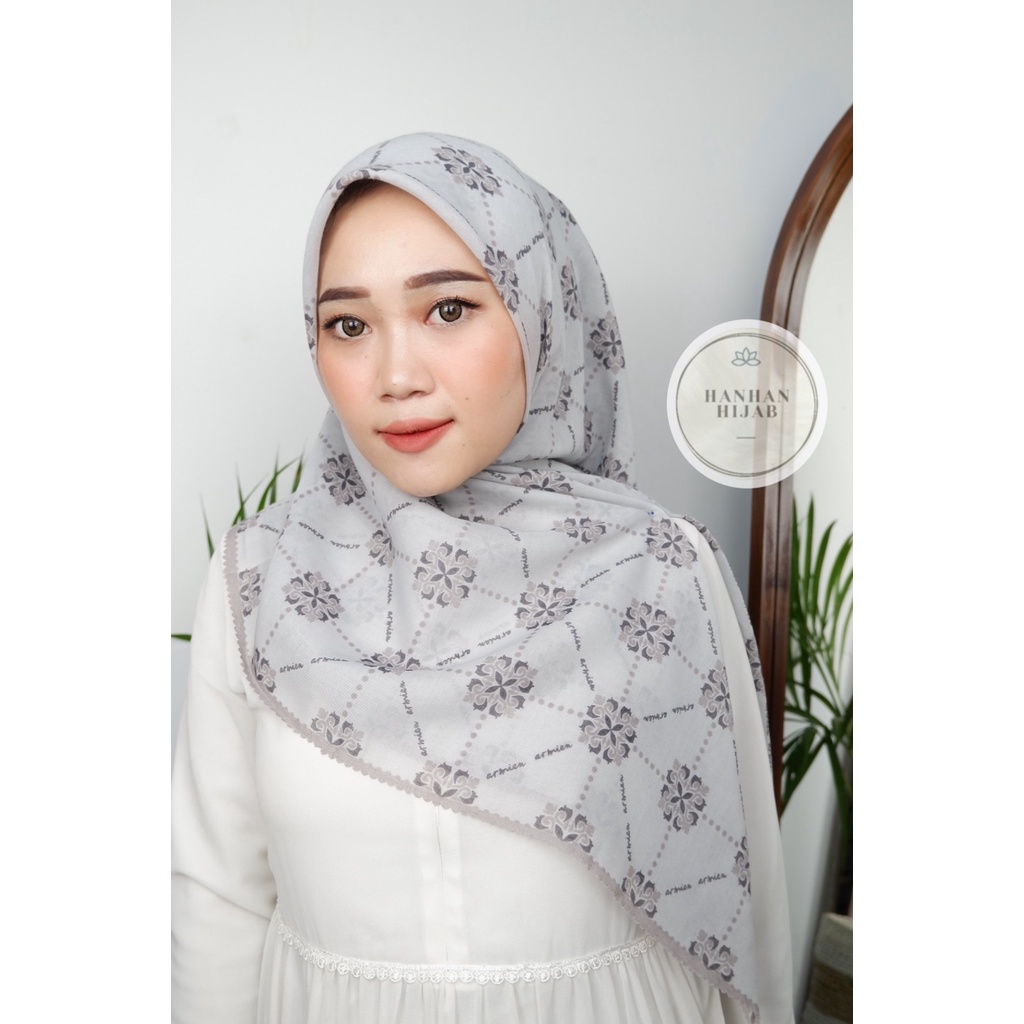 (100K Get 4) KAYLA SCARF SEGIEMPAT VOAL MOTIF PREMIUM LASERCUT