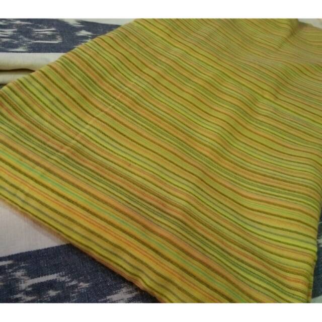 Kain Lurik Hijau mupus