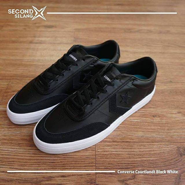 converse courtlandt black