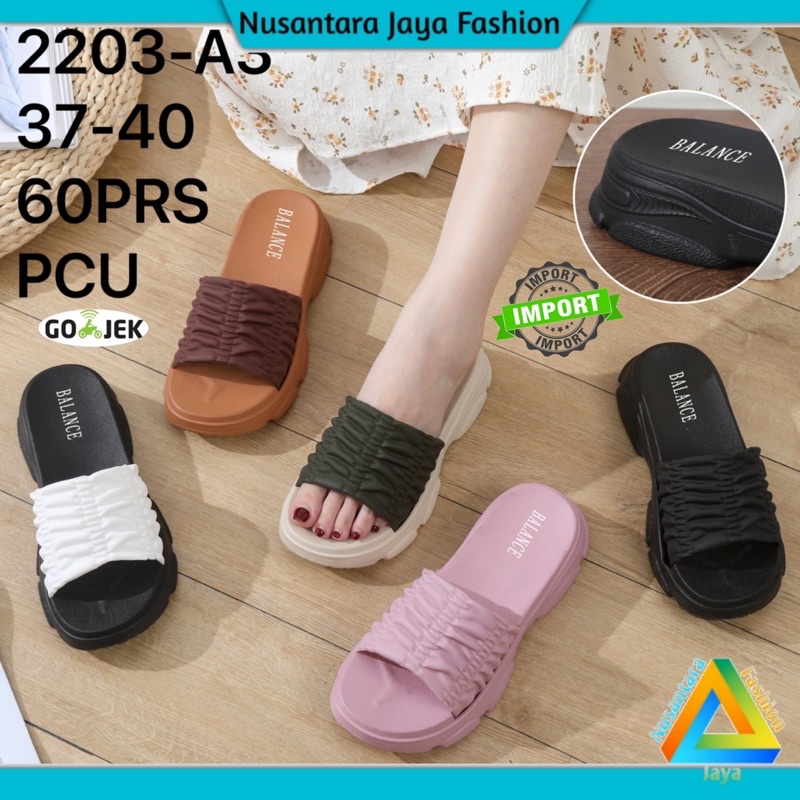 Sandal Selop Wedges Wanita Balance 2203