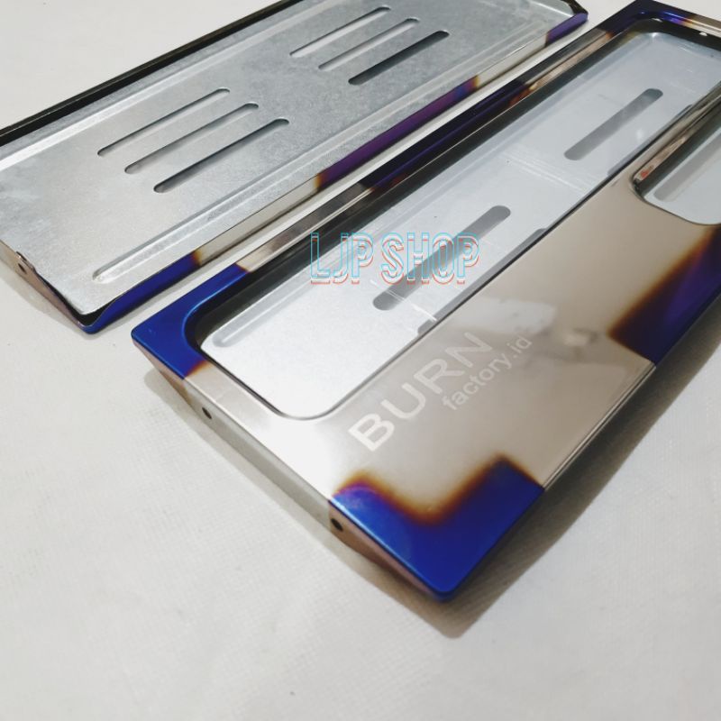 BINGKAI PLAT NOMOR TITANIUM BURN BLUE CROME dan GOLD SET