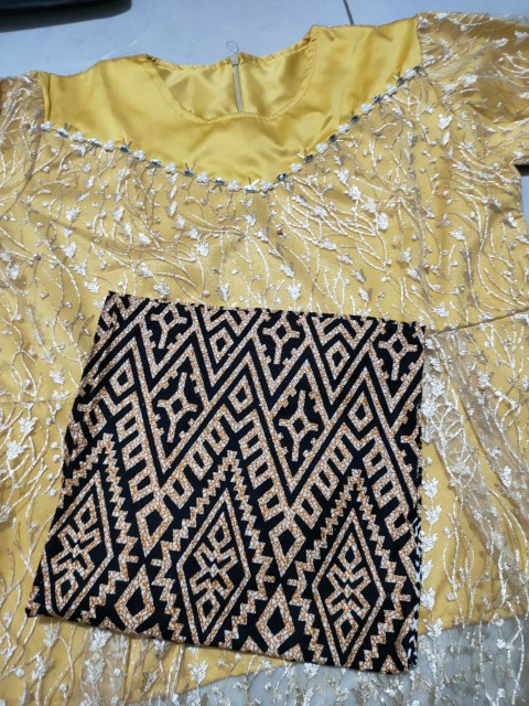 Maura Couple - Sania Ruffle Batik Couple Ori Ndoro Jowi Dnt Garansi Termurah Shopee - Couple Alina