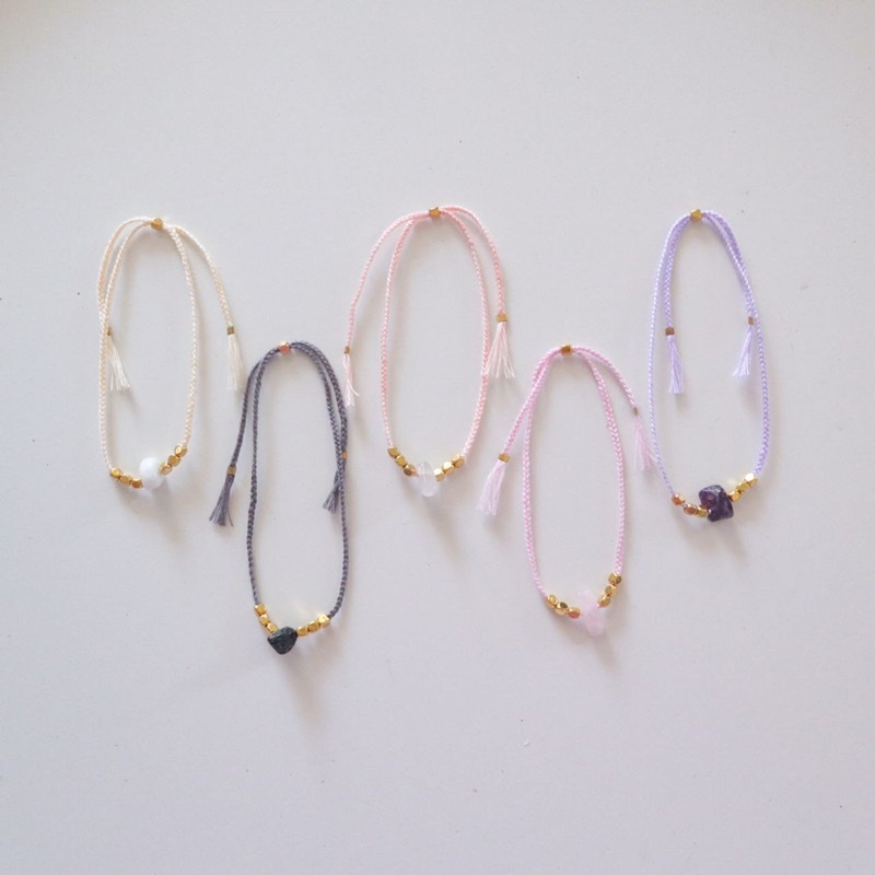 glass beads bracelet in white (gelang kepang/ gelang boho)
