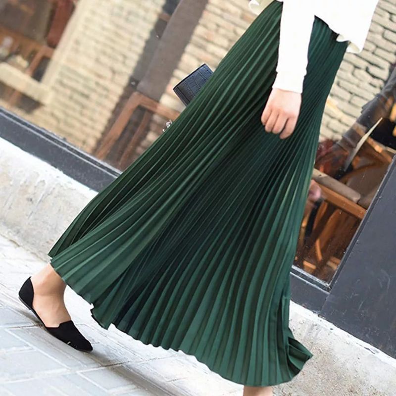 ELEGANT PLEATED SKIRT