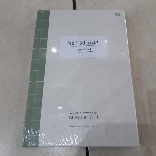 

Buku Not So Silly Journal - Naela Ali (Hardcover)