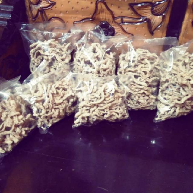 

Keripik usus kemasan 250 gram