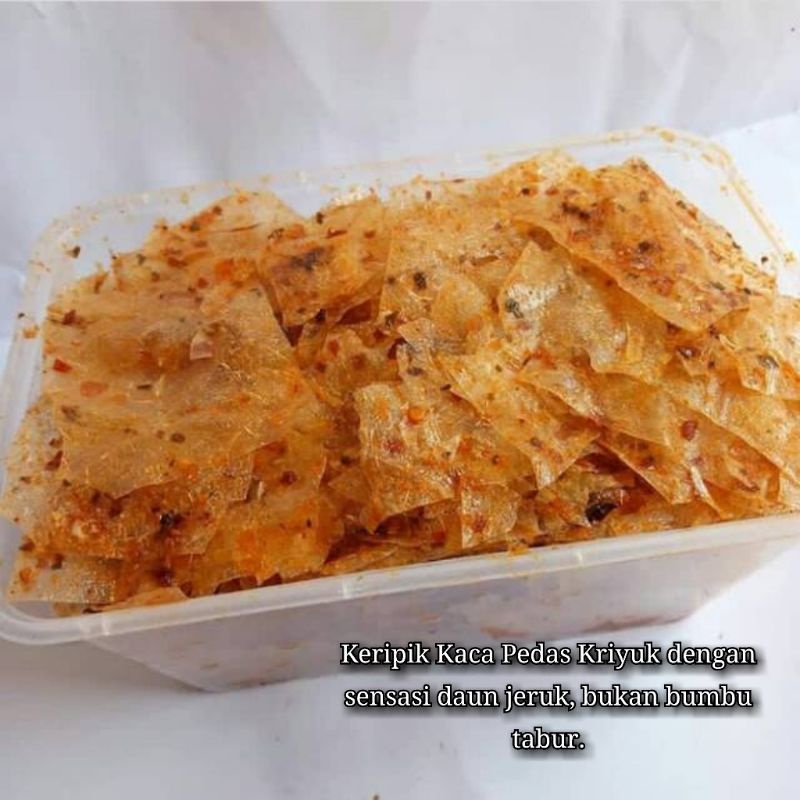 

[500grm] Keripik Kaca Kemasan 500grm Keripik Beling Viral Daun Jeruk Hot Jeletot Cemilan Sukaku