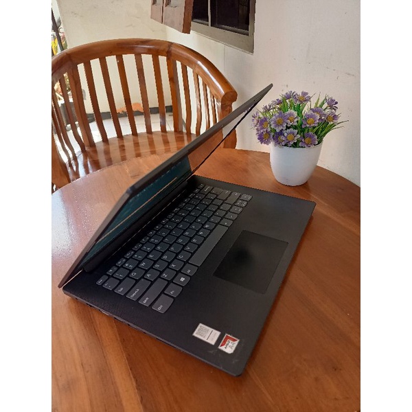 LAPTOP LENOVO AMD A4 SERI BARU GENERASI 9 SSD ANTI LELET