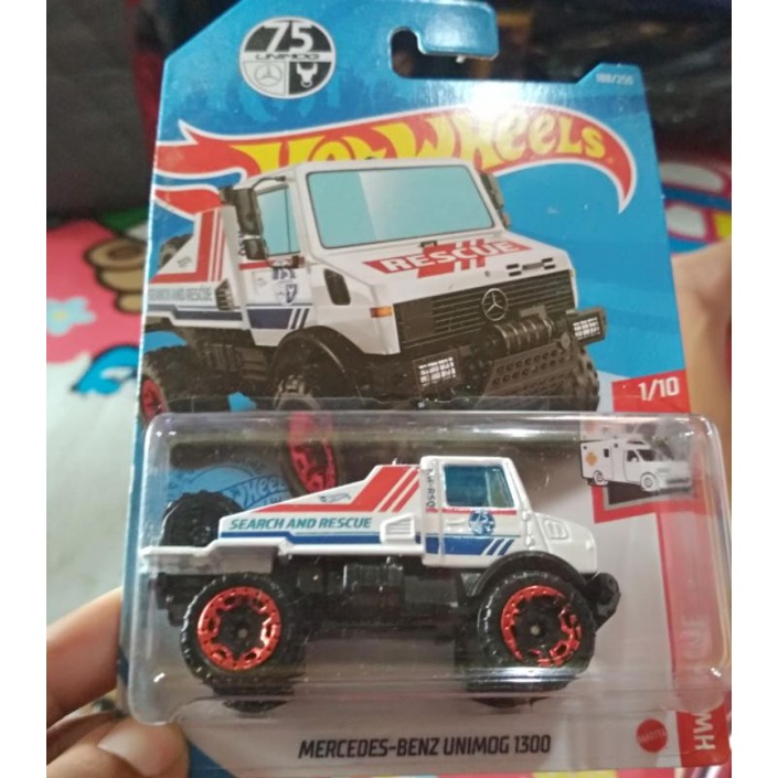 H0t Wheel M3RC3D3S-BENZ UNIMOG 1300