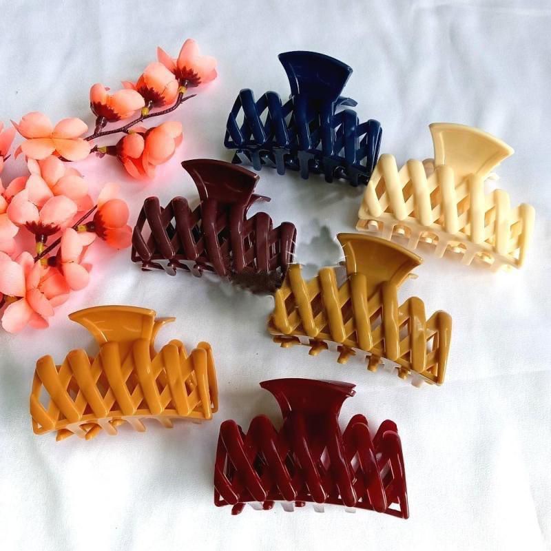 Jedai rambut model anyam pagar