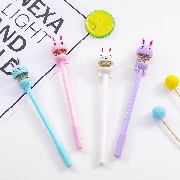 

PULPEN GEL MOTIF PER KELINCI LUCU IMUT / BOLPEN GEL KARAKTER BUNNY PP76