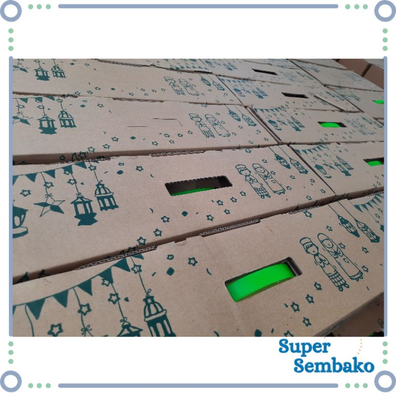 PARCEL / PARSEL HAMPERS LEBARAN BOX SNACK PREMIUM UNIK MURAH MAKASSAR