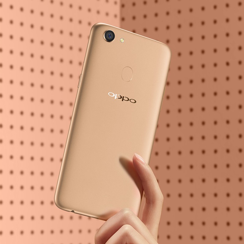 Oppo F5 Smartphone Youth 3GB/32GB Gold / Black (Garansi Resmi Oppo)
