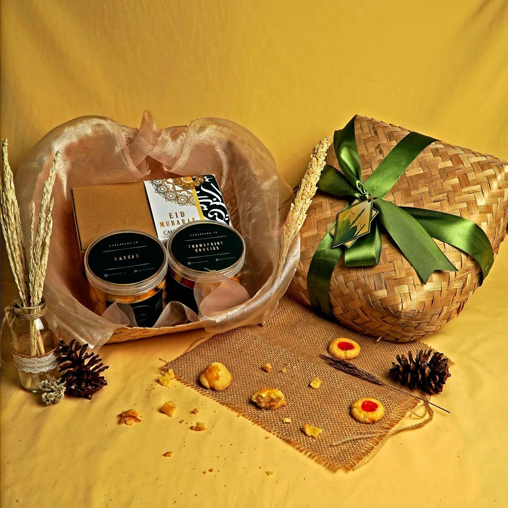 

HAMPERS LEBARAN CANTIK