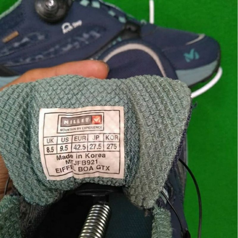 Sepatu gunung second MILLET