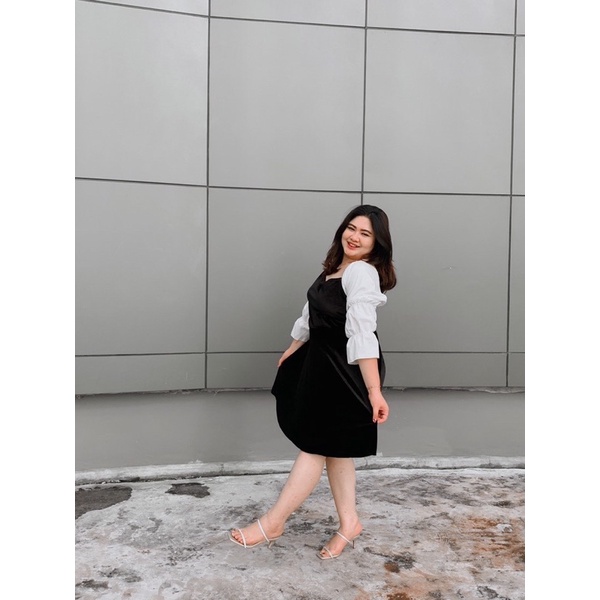 SKOUTWEAR | Chloe Dress (Petite Size to Plus Size)
