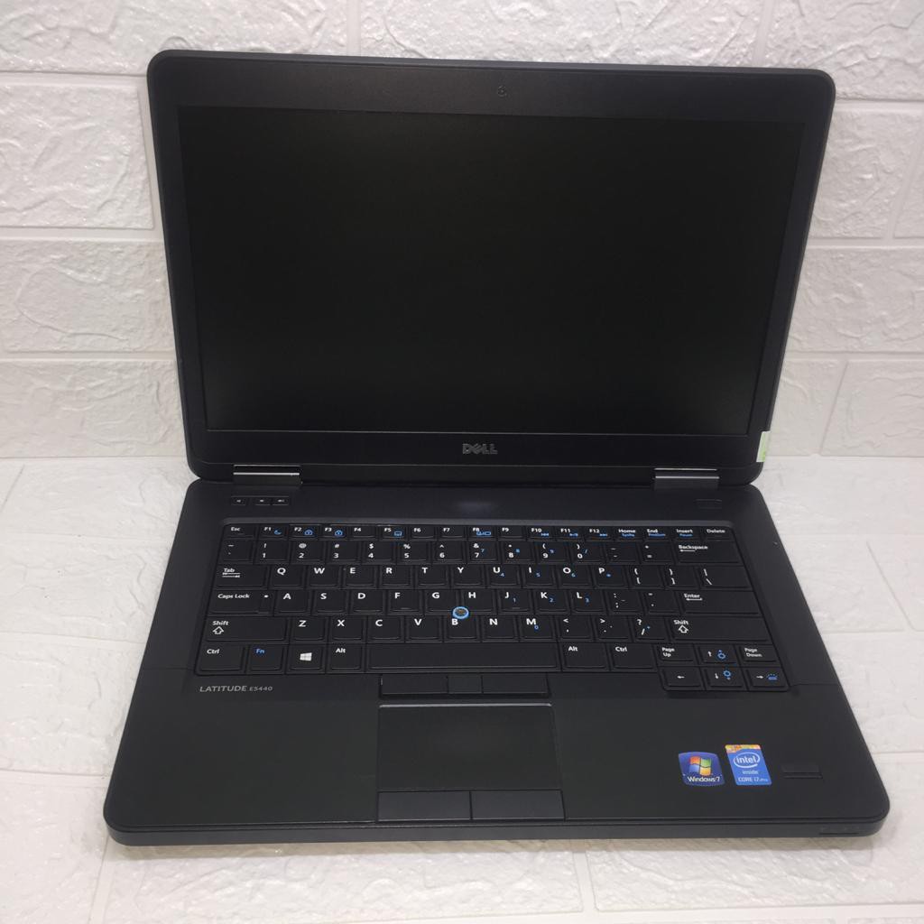 Laptop dell latitude e5440 i7- 8gb HDD 500gb  gen4 vga nvdia