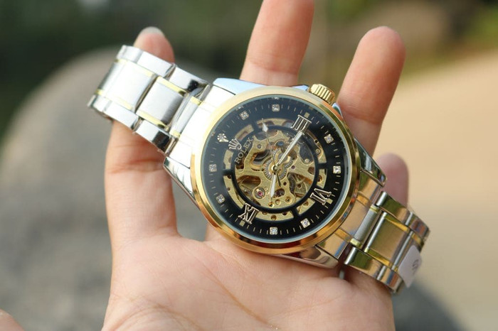 JAM TANGAN PRIA ROLEX AUTOMATIC SKELETON BESAR SILVER (BLACK GOLD)