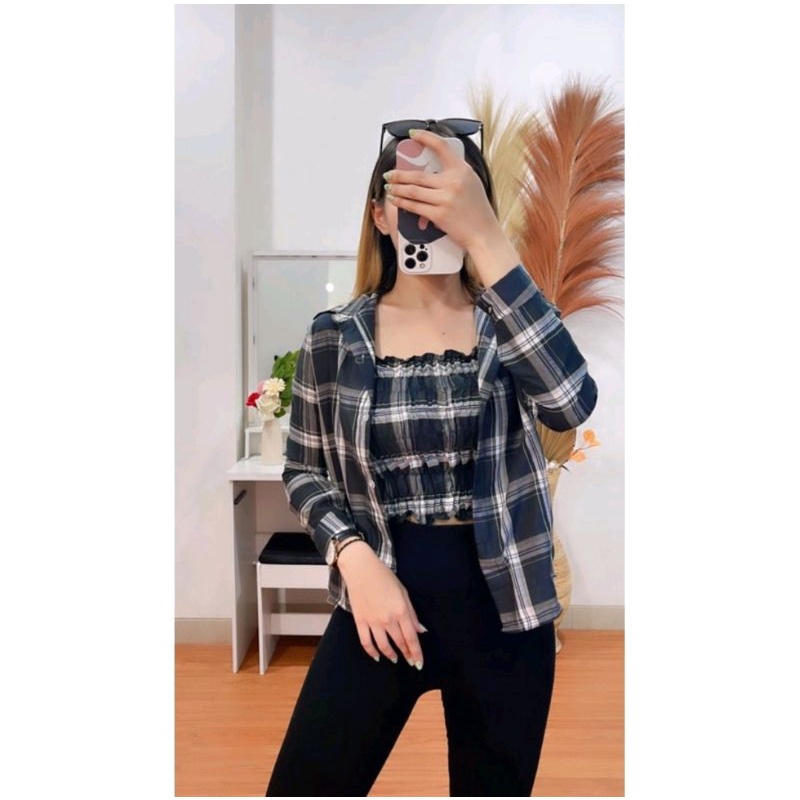 KEMEJA OVERSIZE WANITA  KEMEJA OSLIN CASUAL BLOUSE KOTAK KOTAK FLANEL WANITA BAHAN KATUN PREMIUM LENGAN PANJANG FULL KANCING KEKINIAN TERBARU KOREA KOREAN STYLE WANITA CEWEK TARTAN TWO TONE CROP TOP THRIFT  KEMEJA GUILEN LENGAN BALON SIZE L LD 90 Cm-Mape hitam chelsie