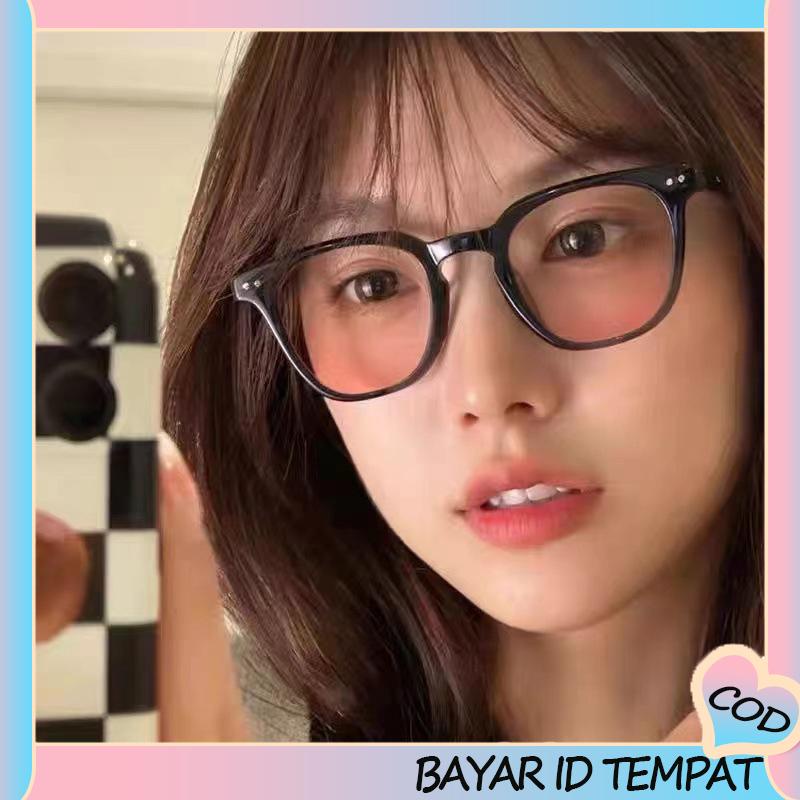 COD❤️ Gradient Pink Blush Glasses Wanita Trendi Wajah Bulat Kacamata Bingkai Hitam untuk Foto-A.one