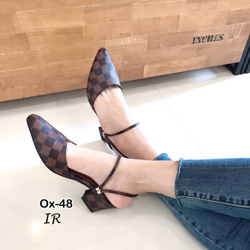 sandal heels hak tahu wanita kotak kotak