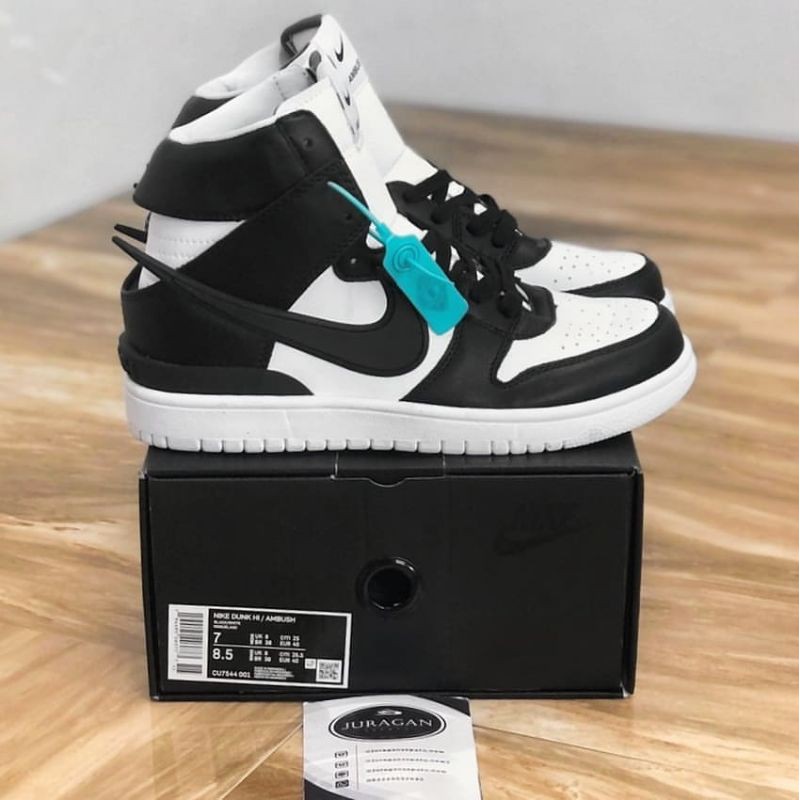 Nike Dunk High x AMBUSH &quot;Black White&quot;