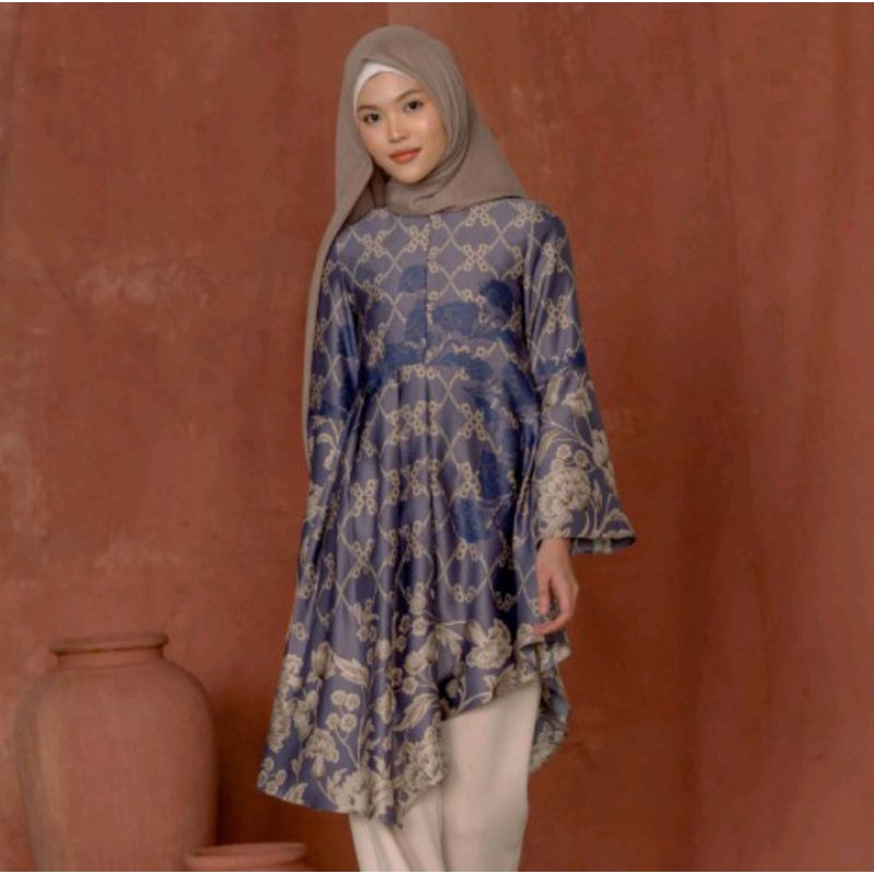 Flores Tunik Wearing Klamby